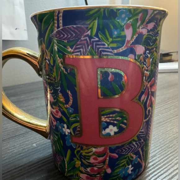 Lily Pulitzer Ceramic initial B 14oz Mug with Gold handle - Picture 3 of 5
